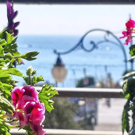 Frühstückspension La Collina Dei Ciliegi 3*